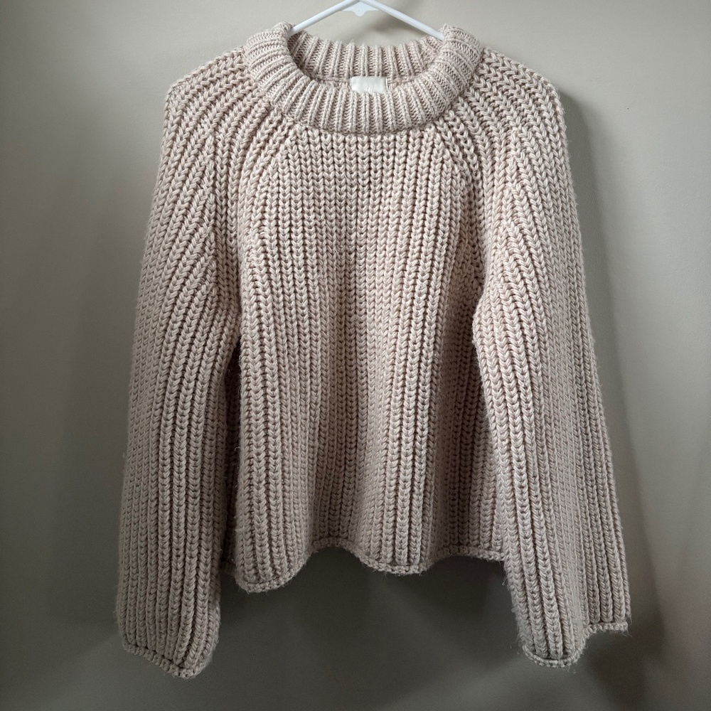 H&M Oversized Chunky Knit Heavyweight Sweater